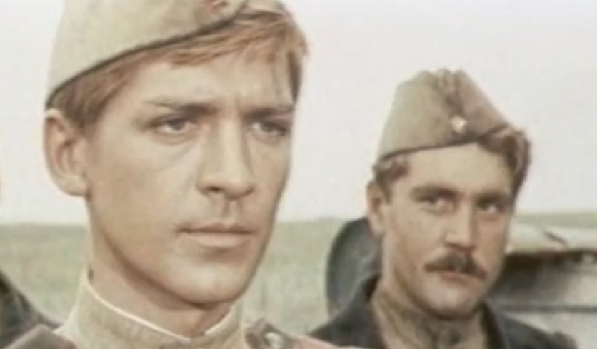 Кадр из фильма «Экипаж машины боевой»