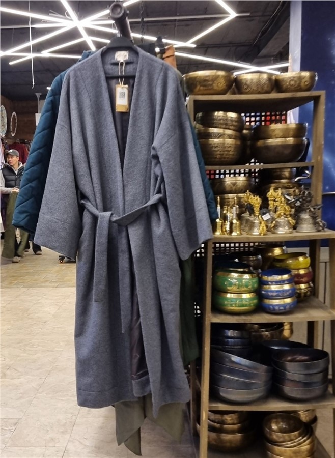 ... и волшебных халатов
