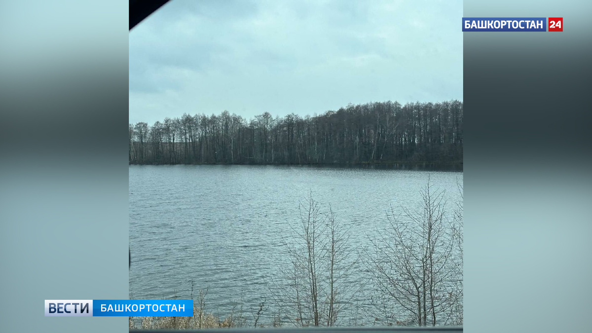    Лодка с тремя людьми перевернулась ночью на реке Белой в Башкирии