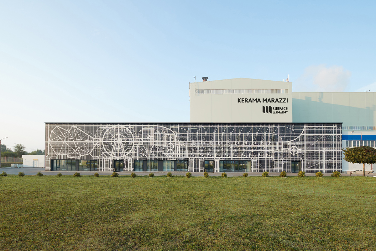 Фасад «Фабрика», Антон Чумак @Surface Lab Art 