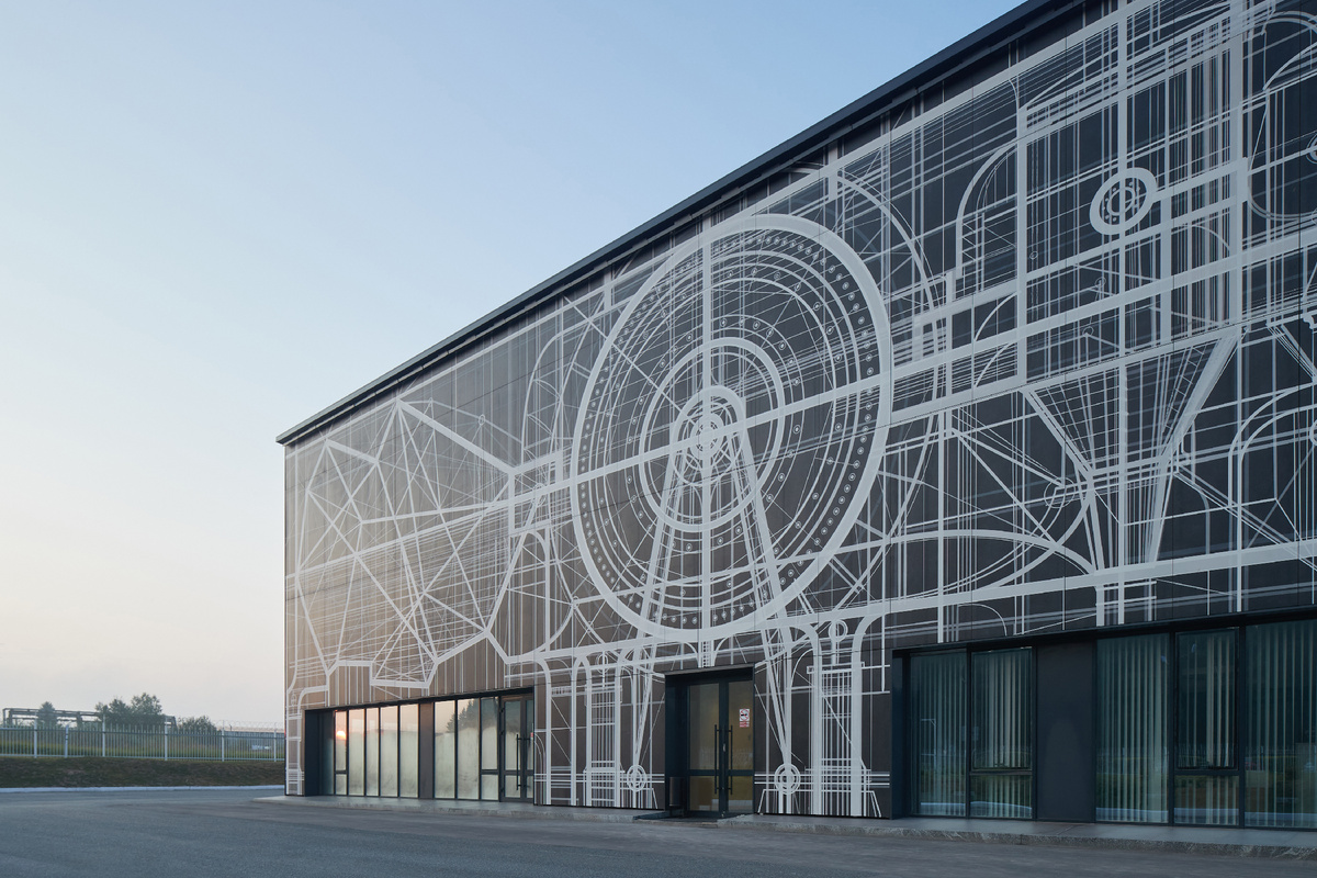 Фасад «Фабрика», Антон Чумак @Surface Lab Art 