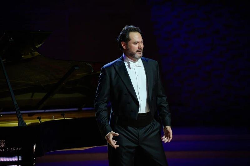    Фото: пресс-служба ВТБ. Знаменитый оперный певец Ильдар Абдразаков порадует своим выступлением жителей нескольких городов