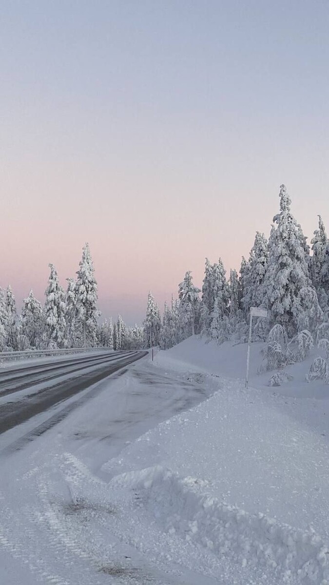 Просто картинка. Красивая_) https://i.pinimg.com/736x/ea/2f/e5/ea2fe57b2d235b748ba431ca1735f780.jpg