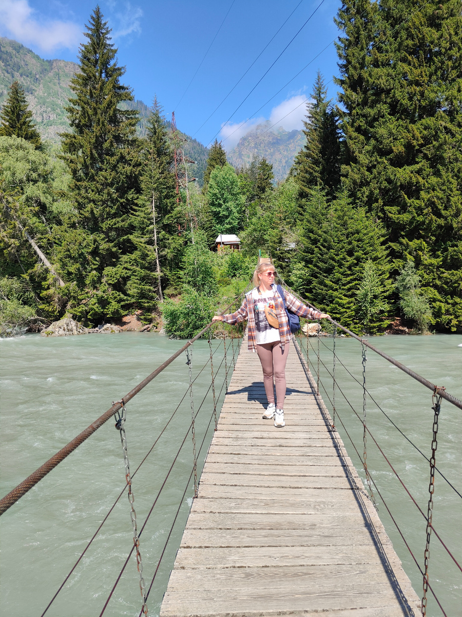 Мост через реку Теберда