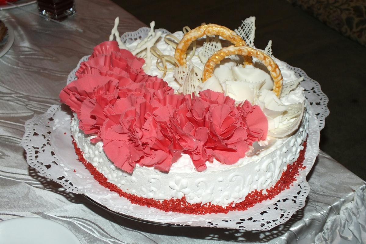 Готовьте свадебный торт. Источник: Globallookpress.com