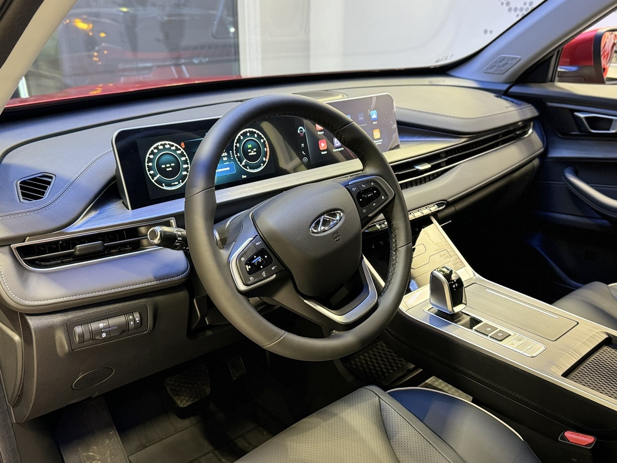 Стильный и лаконичный интерьер новинки располагает к приятным поездкам 