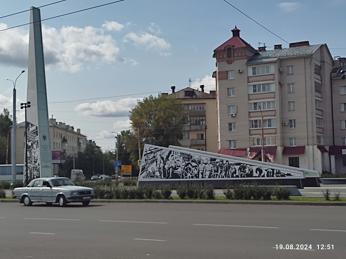 Привокзальная площадь Костромы