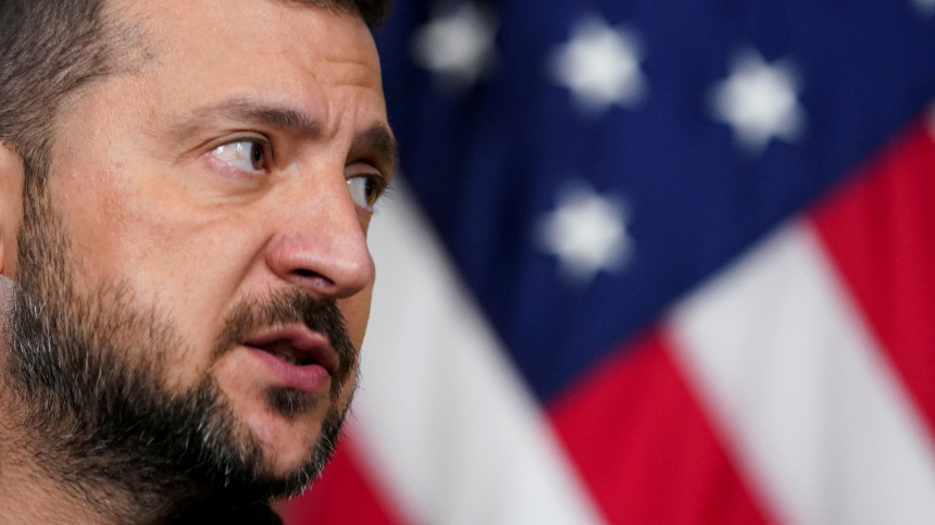    Фото: Reuters/Kevin Lamarque