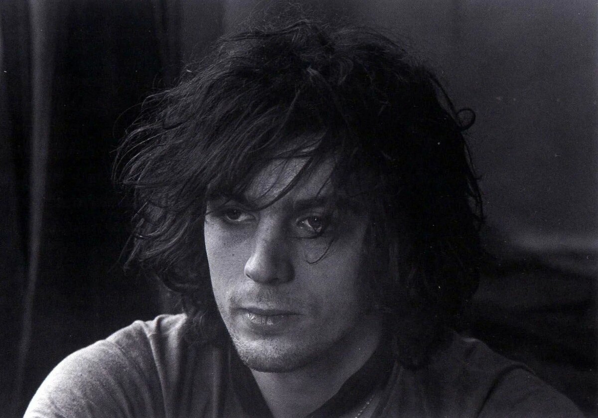 Сид Барретт (Roger Keith «Syd» Barrett) — британский музыкант, поэт, композитор, художник, основатель рок-группы Pink Floyd.