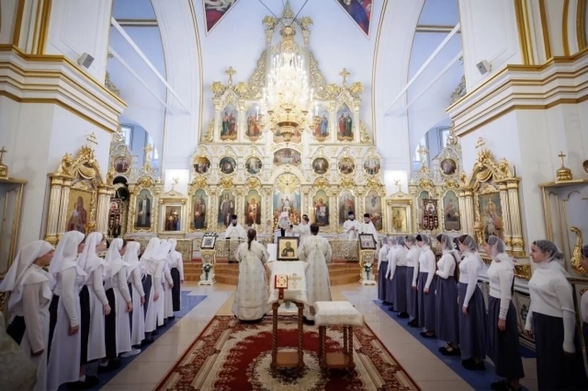    Учащихся ульяновского медколлежда посвятили в сёстры милосердия