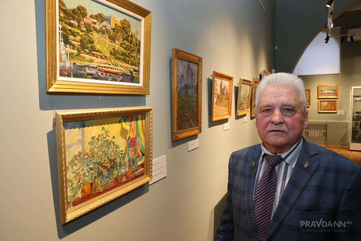    Голубин - главный художник павловского завода художественных металлоизделий