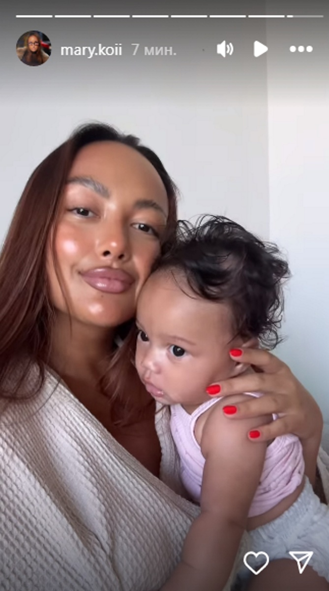 Мэри Кулешова с дочкой Кейси Мэй. Фото: соцсети