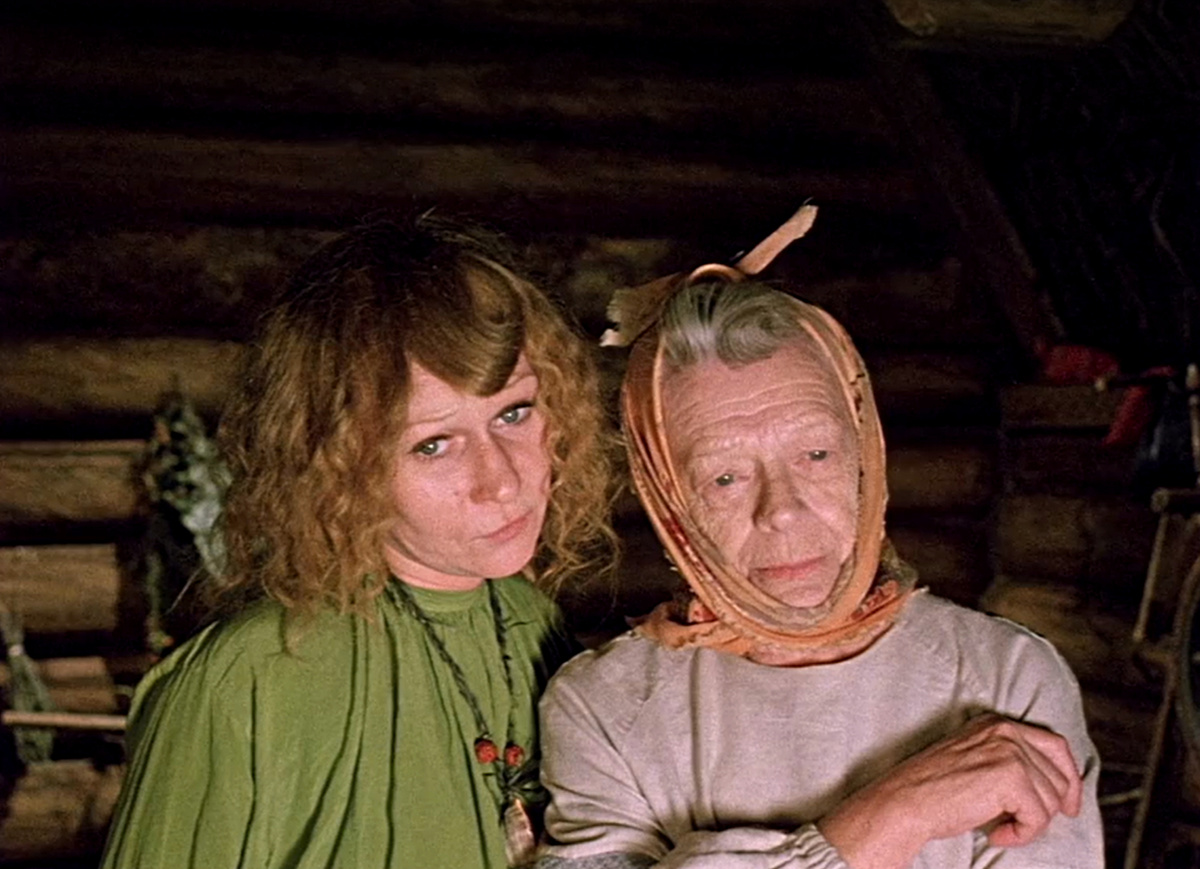 Кадр из кинофильма "Там, на неведомых дорожках...", 1982 г., режиссер Михаил Юзовский, сценарист Алла Ахундова, композитор Владимир Дашкевич (скриншот)
