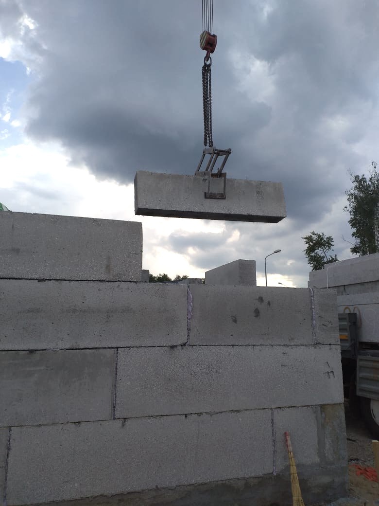 Монтаж мегаблока