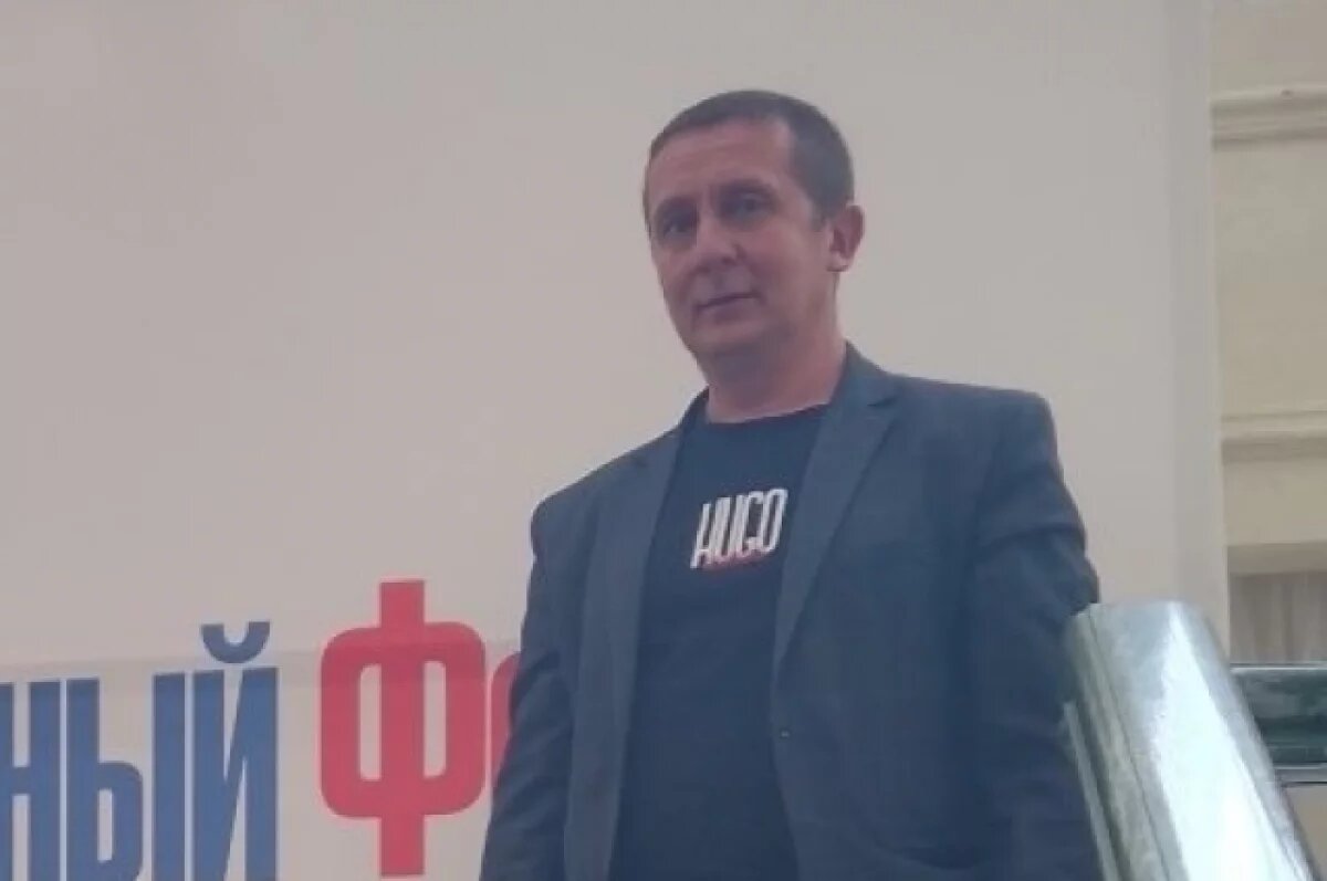    Спасший детей от мужчины с ножом в Кунашаке учитель не считает себя героем