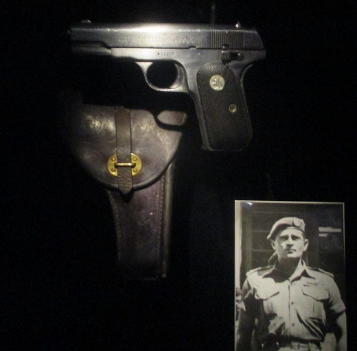 Colt Model 1908 Pocket Hammerless ещё одно "весёлого" парня - Реймонда Вестерлинга. (Автор фото Floris Minderhoud, CC BY-SA 4.0)