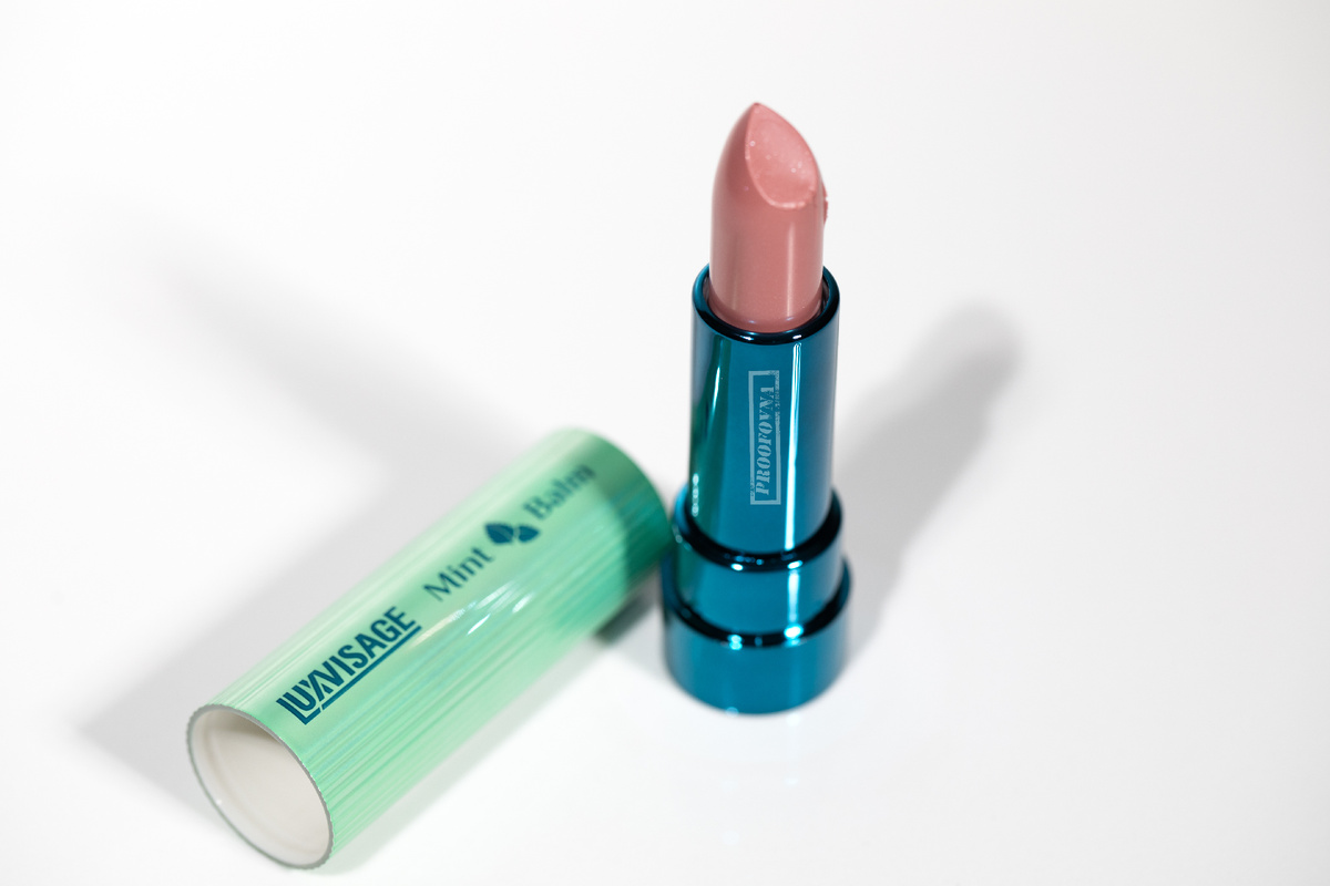 Помада- бальзам для губ Mint Balm Luxvisage