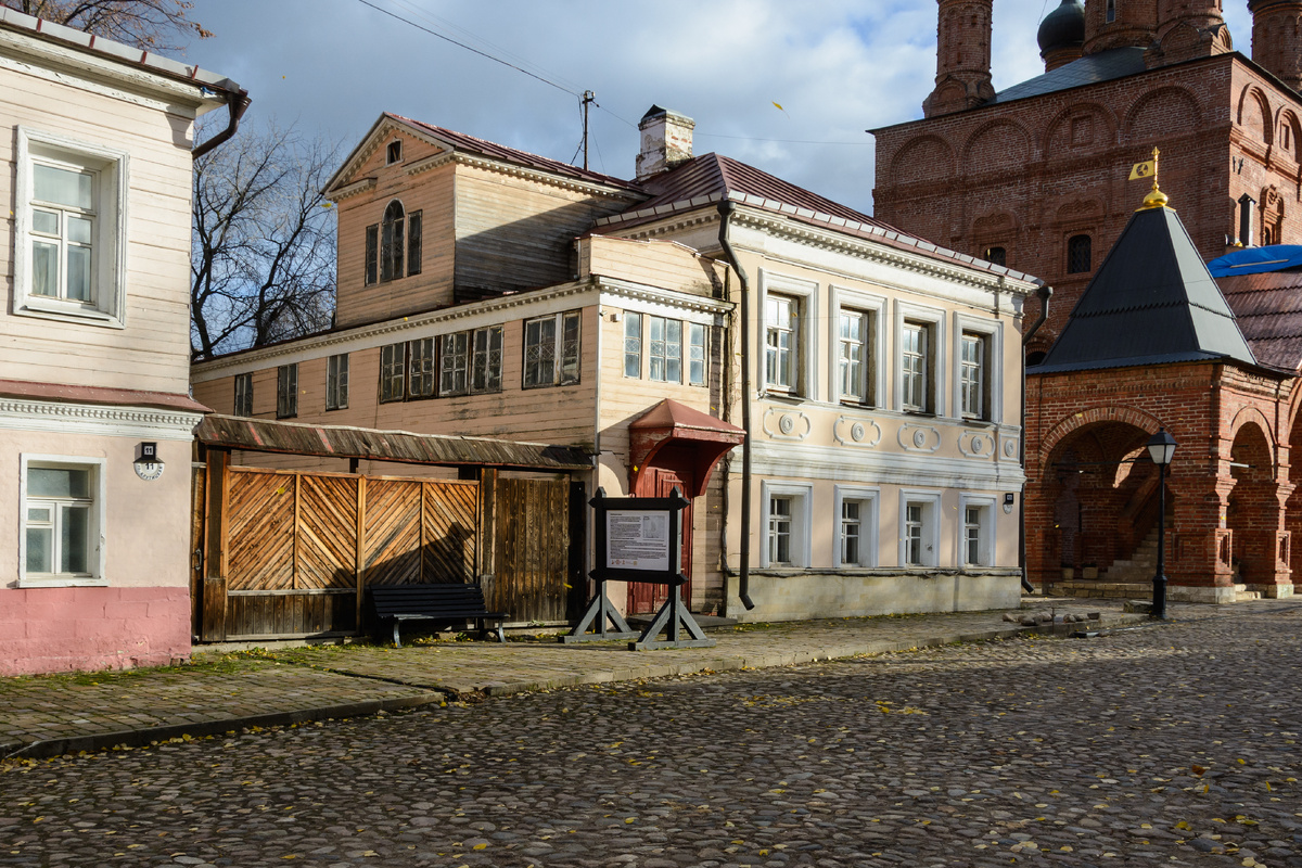 Крутицкая улица, 13/1