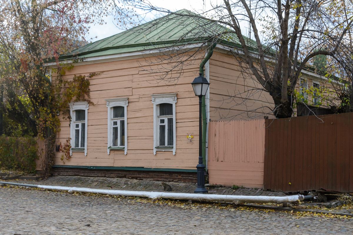 Крутицкая улица, 8
