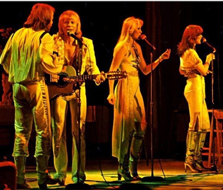 На фото: ABBAна гастролях в Австралии в 1977 году