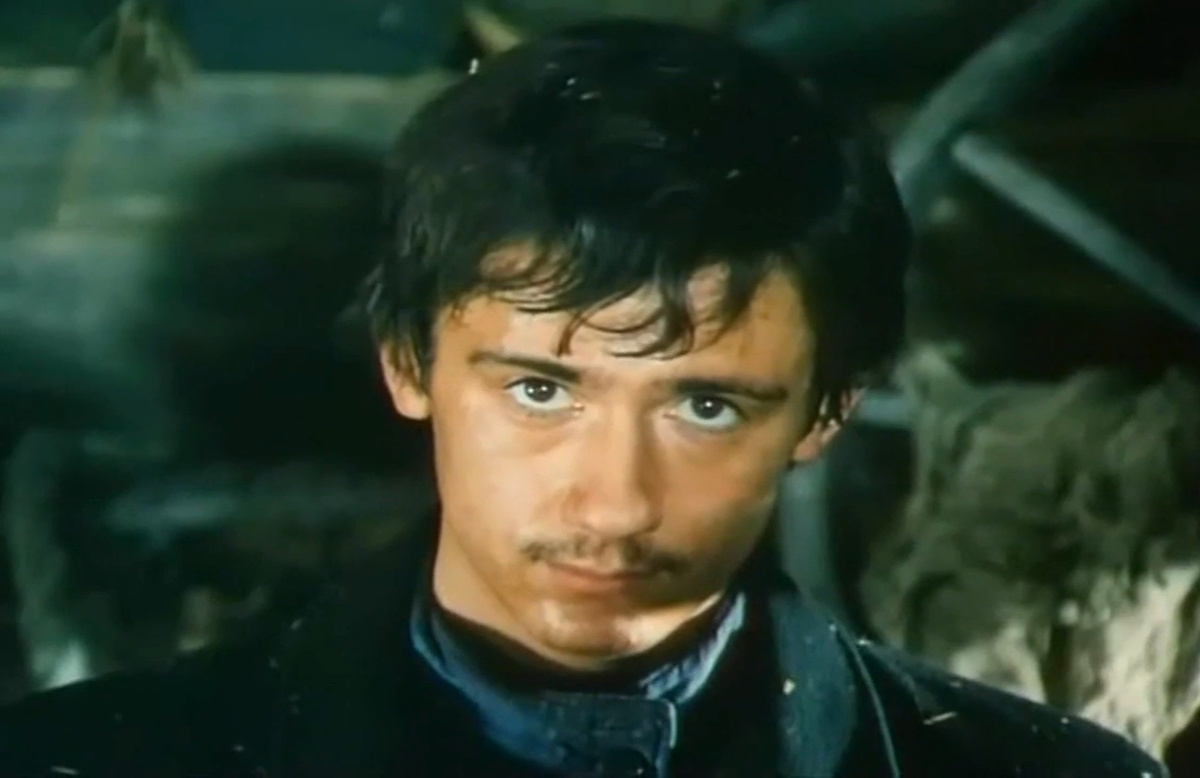 Кадр из кинофильма "Жду и надеюсь", 1980 г., режиссер Сурен Шахбазян, сценарист Виктор Смирнов, композитор  Гия Канчели (скриншот)