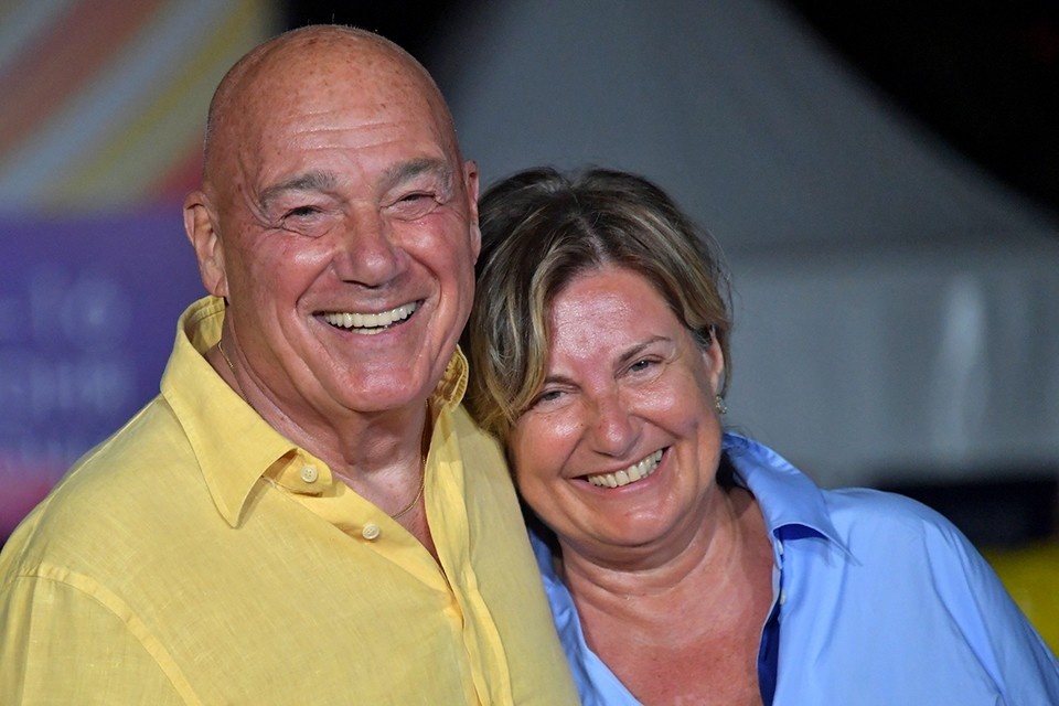    Владимир Познер и Надежда Соловьева Владимир ВЕЛЕНГУРИН