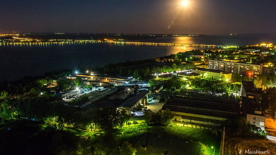 После модернизации освещения целые кварталы и даже микрорайоны Ульяновска оказались либо в темноте, либо с постоянно мигающими фонарями.📷Фото: Алексей Мараховец