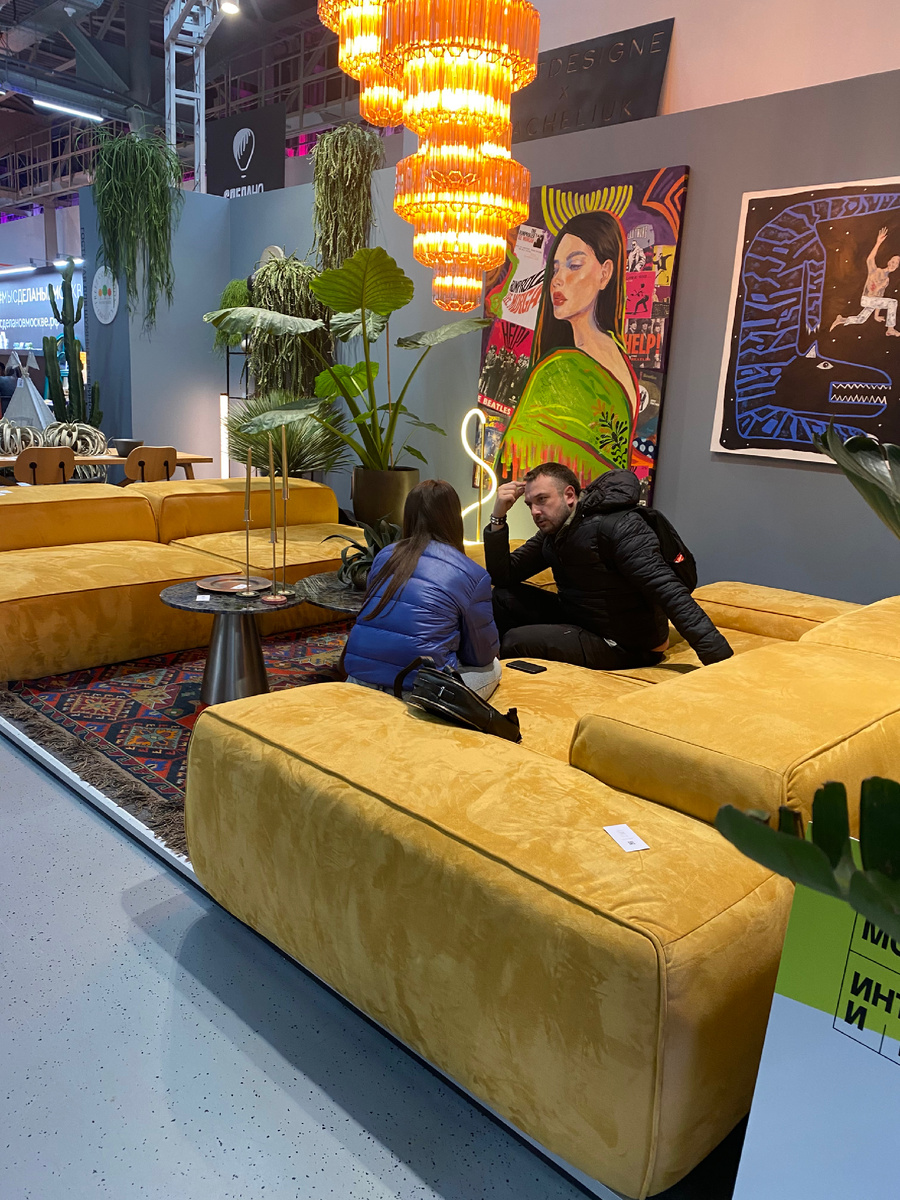 Гостиная в экзотическом стиле  - яркая и запоминающаяся ♥️