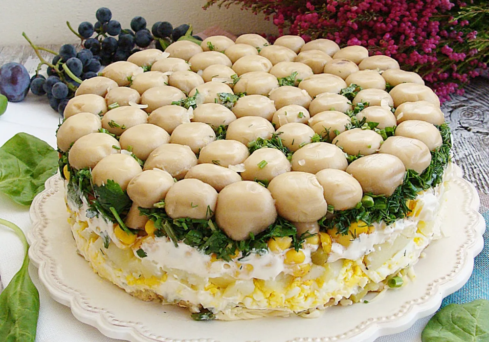 Лесная поляна - фото из свободного доступа