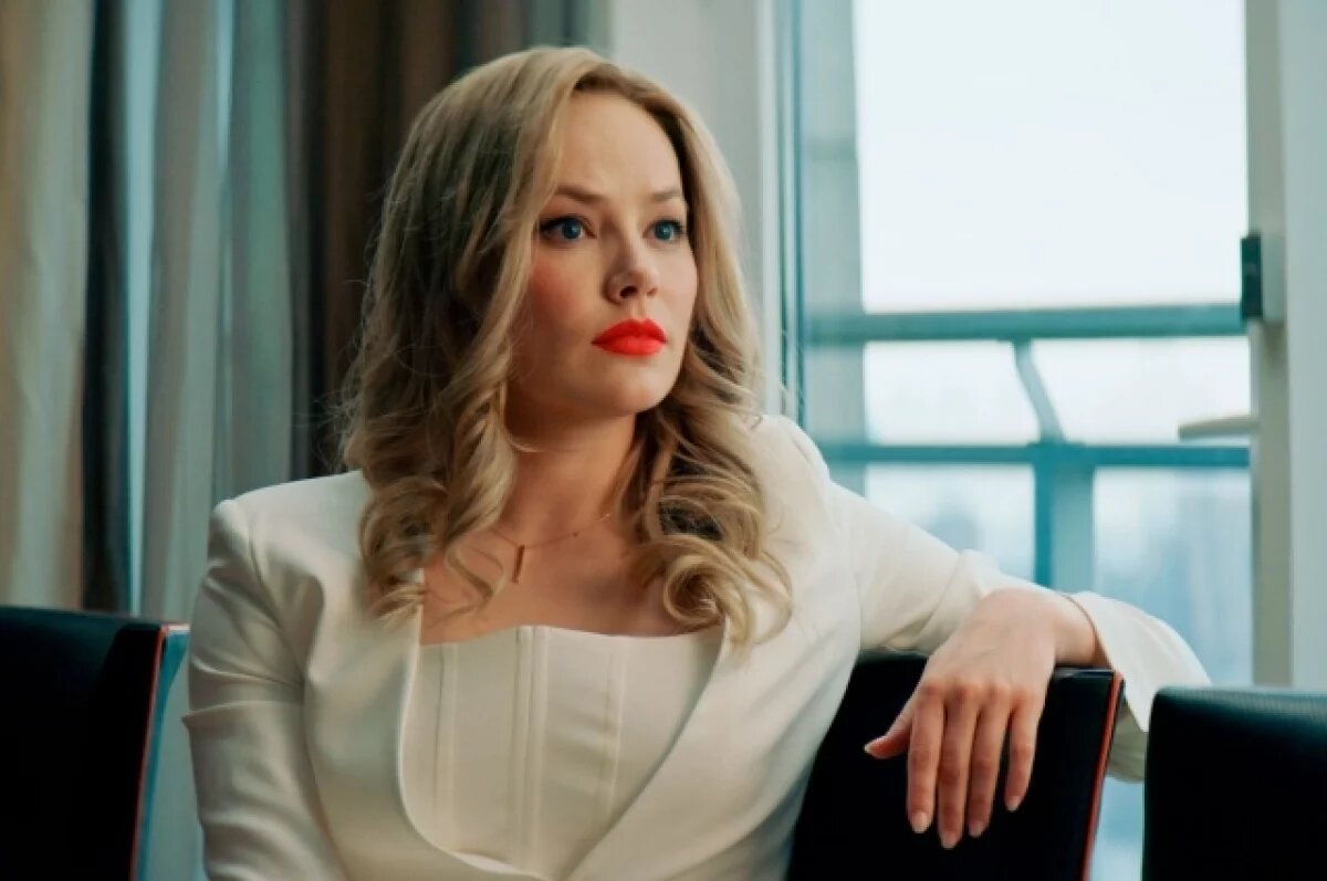    Пермская актриса отправилась на светское мероприятие