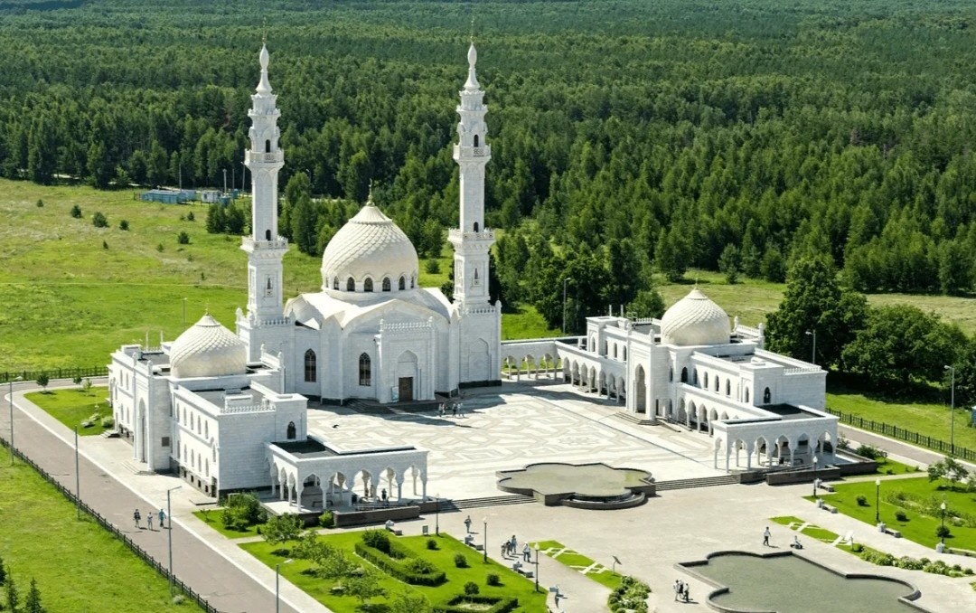 Ак-мечеть в городе Булгар, из интернета.