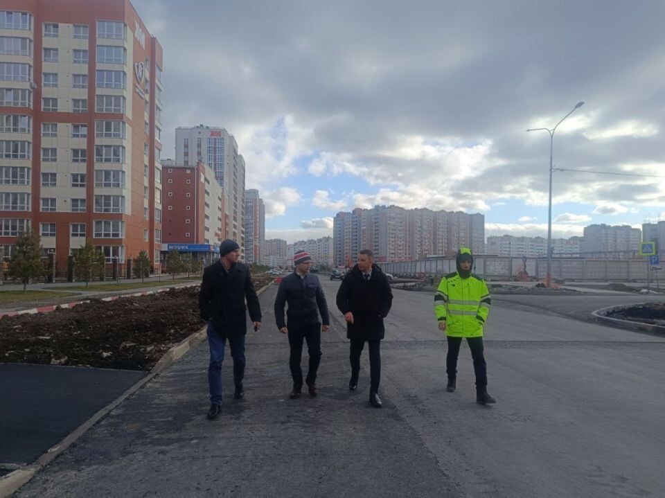    Дорога на улице Сергея Семенова. Источник: barnaul.org