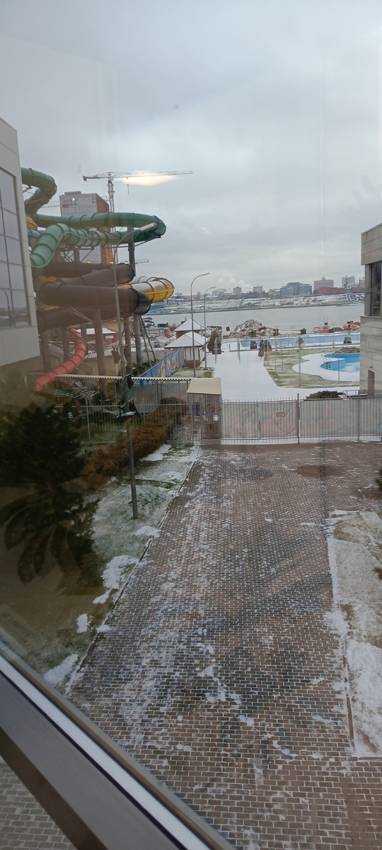 Тот самый прозрачный коридор 