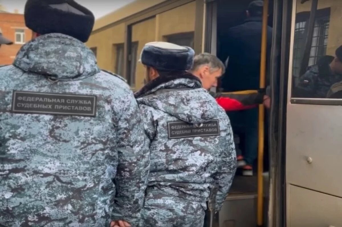    С начала года из Башкирии выдворили более 1,2 тыс. нелегальных мигрантов