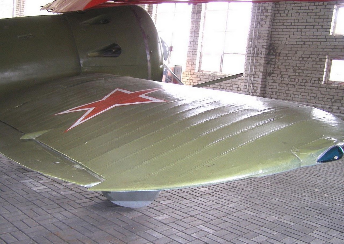 И-16 предположительно тип 5 с усиленным крылом. Фотография из открытых источников.