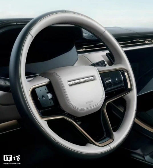 Фото Land Rover  📷
