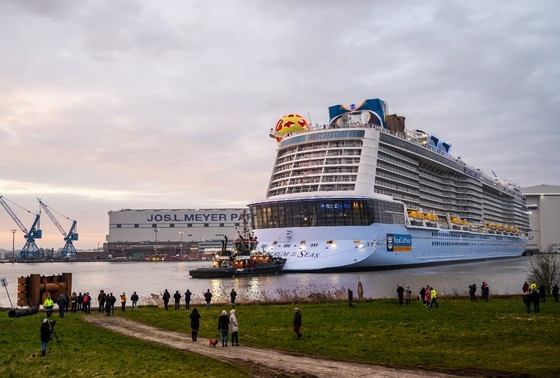    Лайнер Spectrum of the Seas