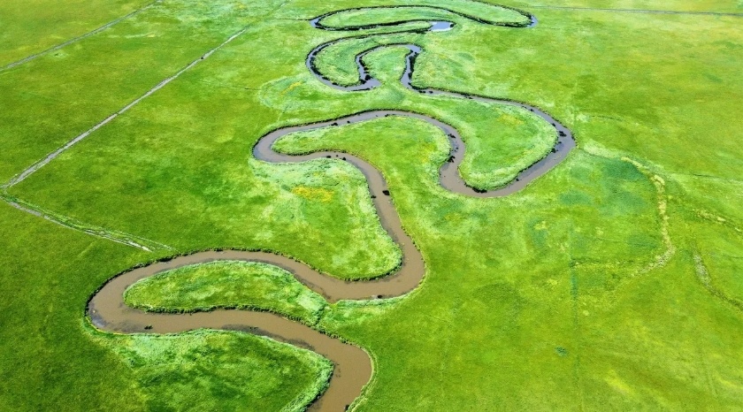 Река Большой Мендерес в Турции - извилистая как змея :)