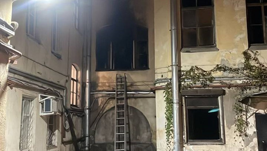    Последствия пожара на 5-ой Советской улице Автор фото: t.me/procspb