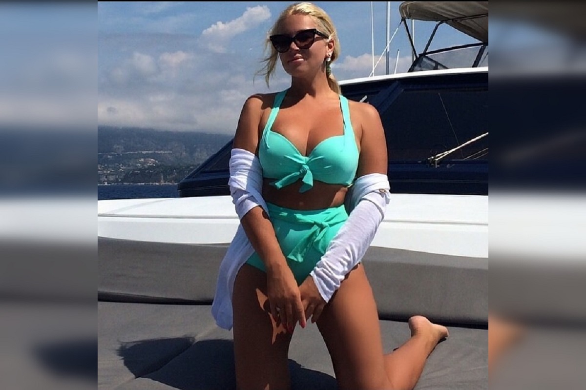    Однако Одинцова подчеркивает, что не знает, каковы последствия от этих уколов