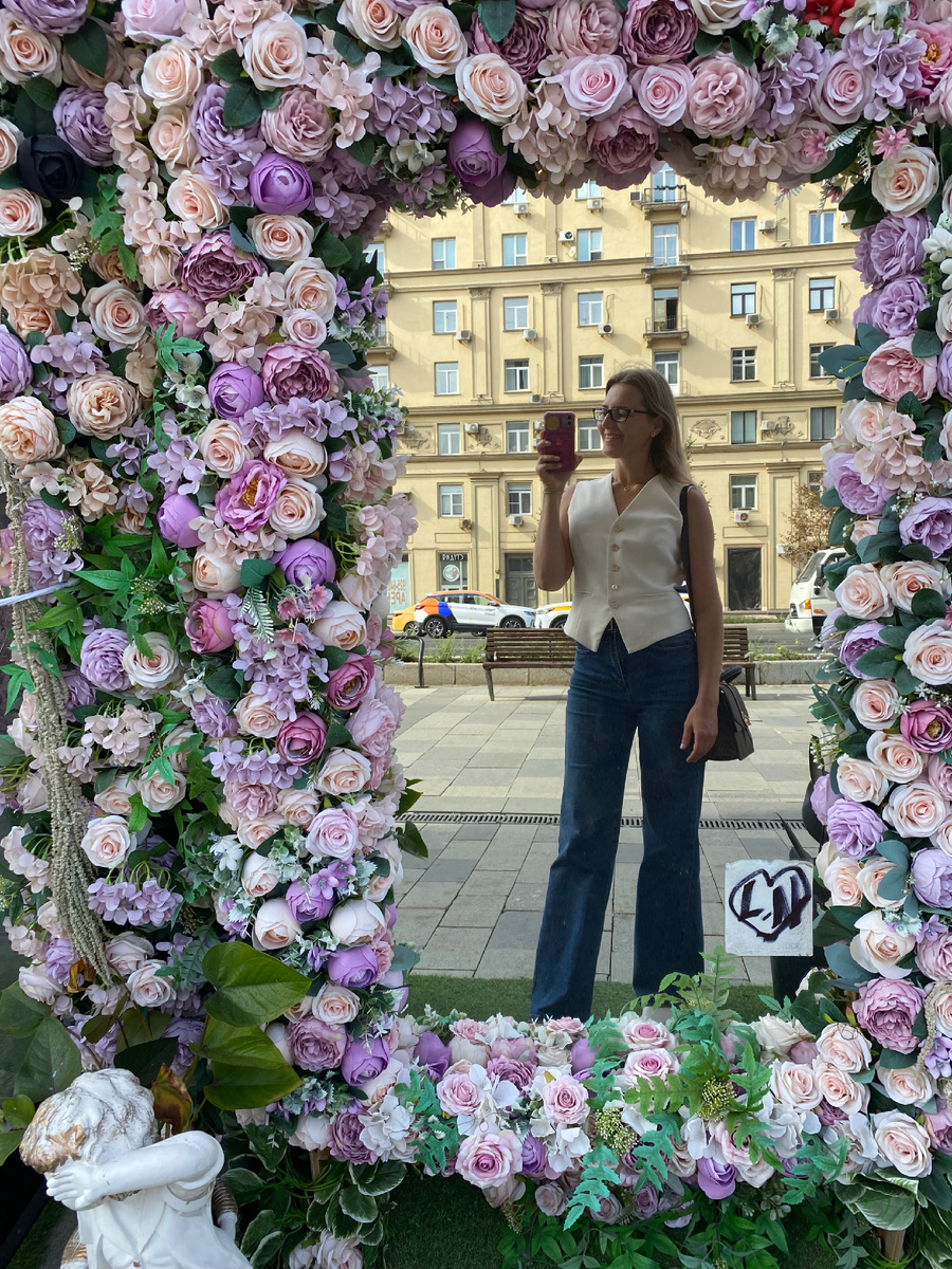 В один из самых сложных периодов в моей жизни, когда я ушла с найма в никуда и искала себя, меня вели.