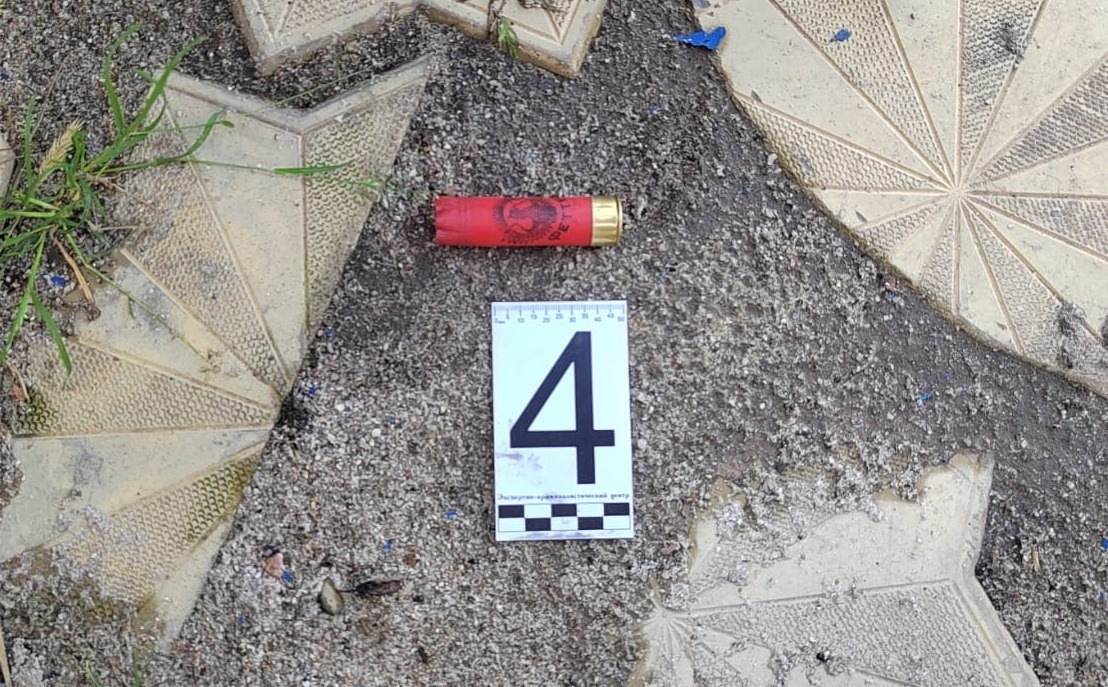    В Соль-Илецке отец из самодельного обреза хотел застрелить собственного сына Андрей Севостьянов