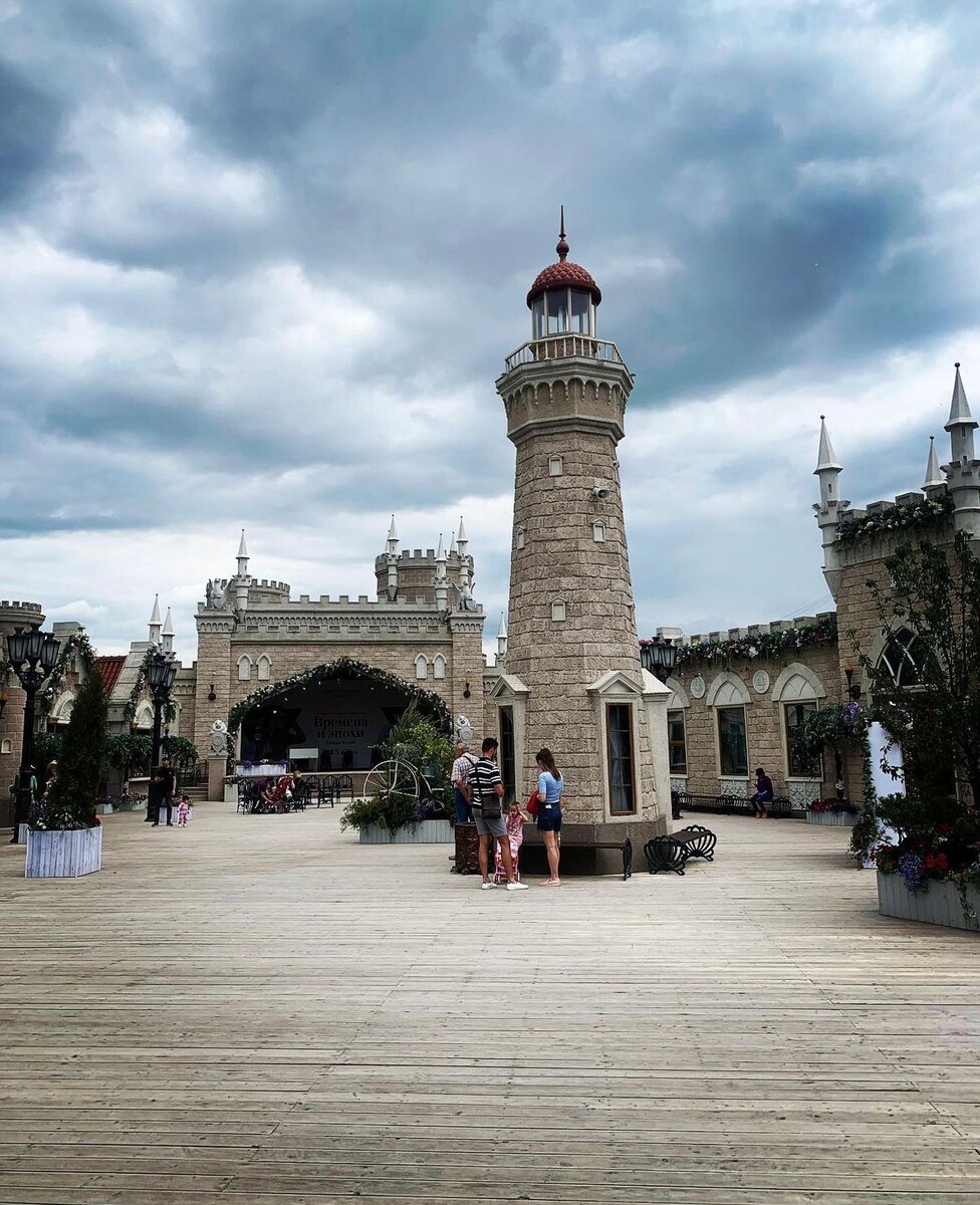 Гольяновский парк с площадкой Московских сезонов © "Покажу Москву"