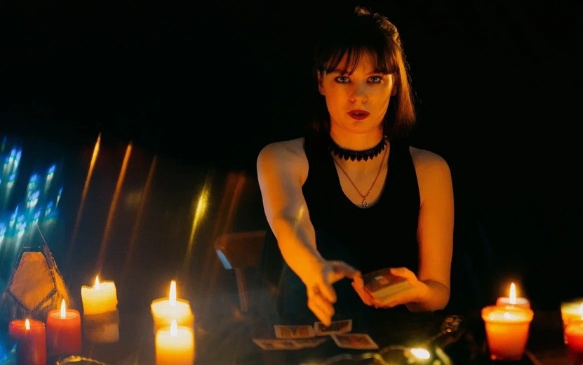    Гороскоп на день: 9 ноября Стрельцам звезды обещают день активного отдыха, а Рыбам – моменты для творчества