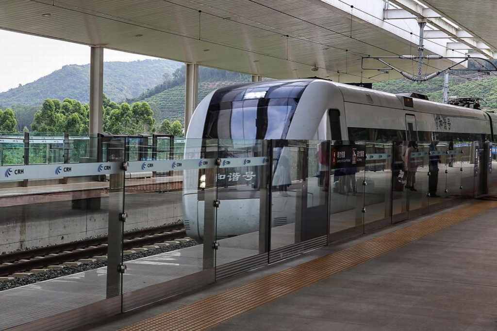 Высокоскоростной поезд CRH1A