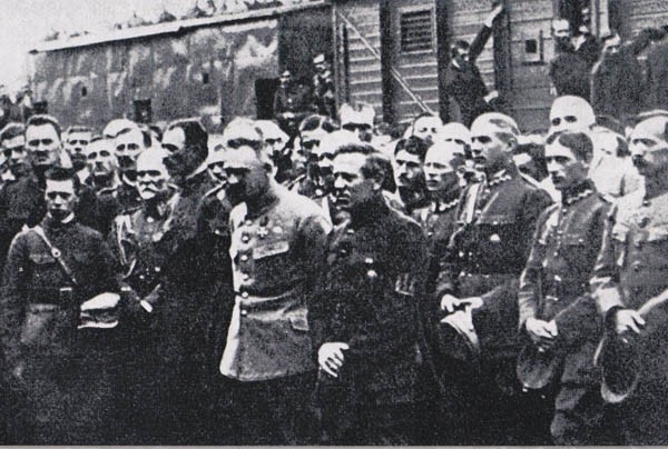 Ю. Пилсудский и С. Петлюра. г. Станиславов (г. Ивано-Франковск) 1920 г.