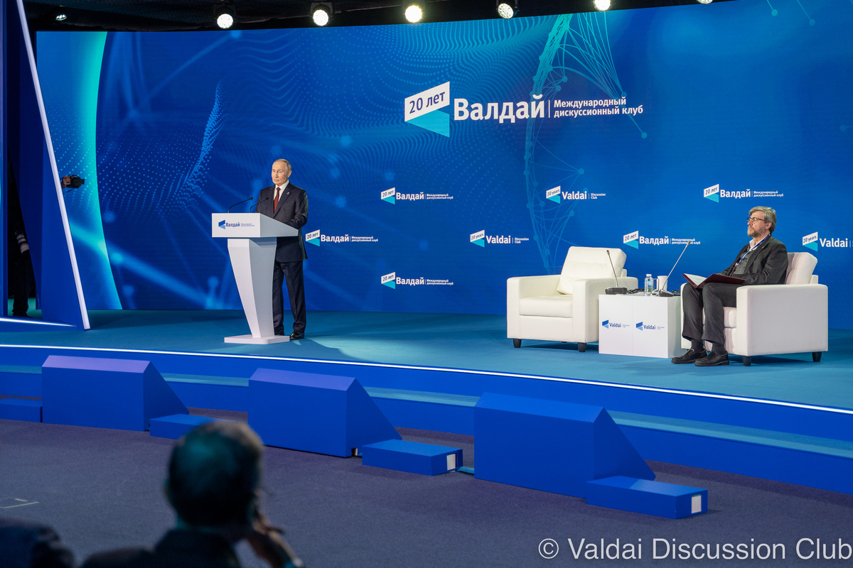 Владимир Путин, Фёдор Лукьянов © Клуб «Валдай»