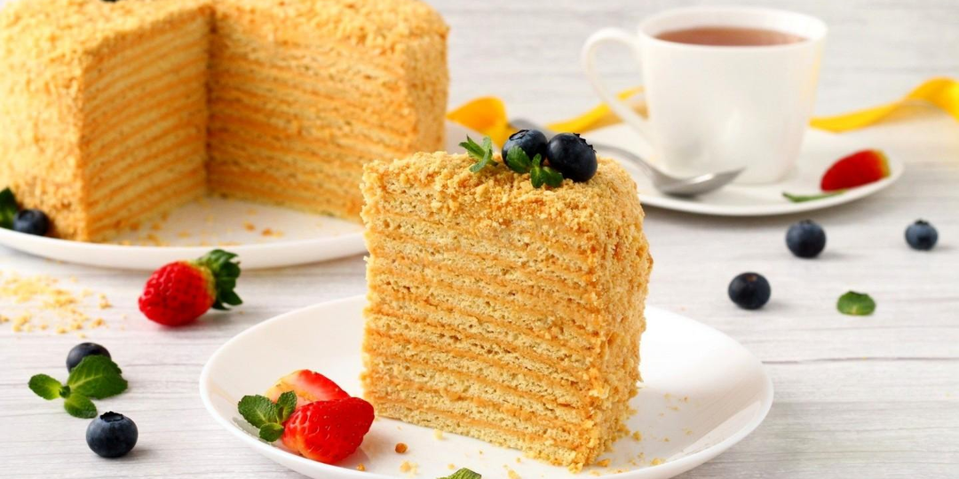 Медовик с варёной сгущёнкой