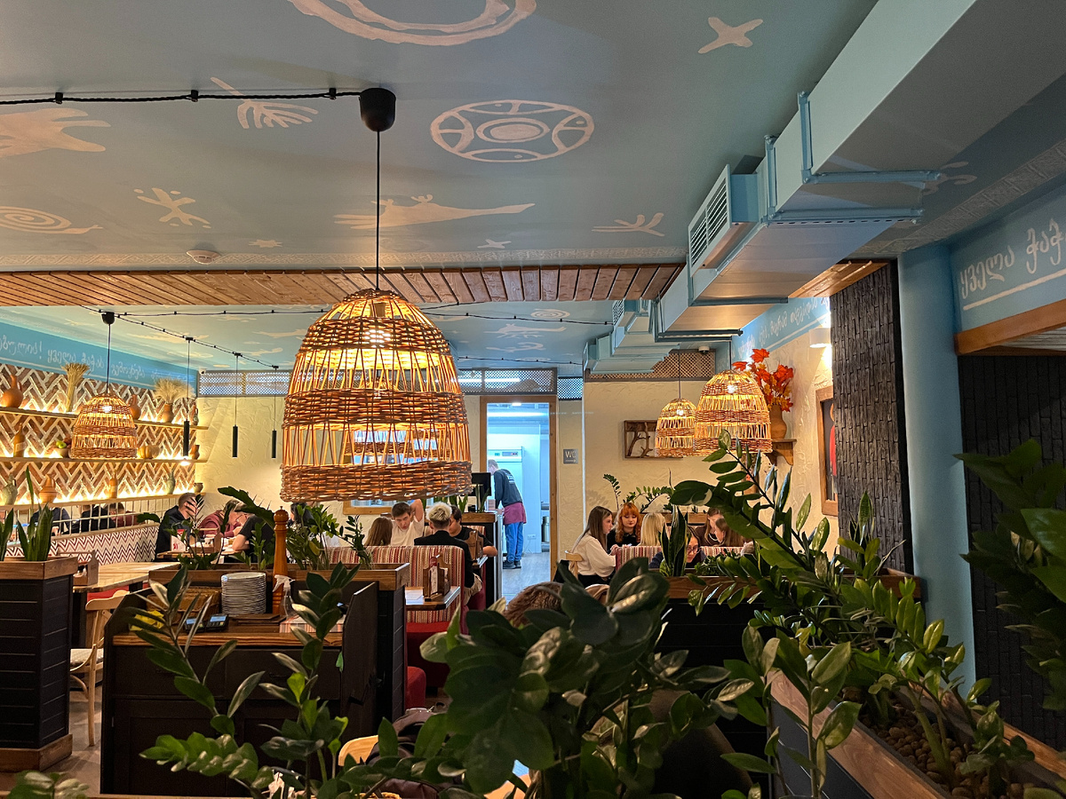 Старик Хинкалыч интерьер