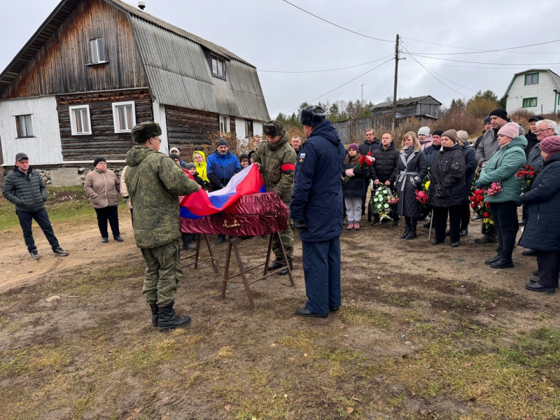    Погибшего в январе бойца СВО проводили в последний путь в Карелии